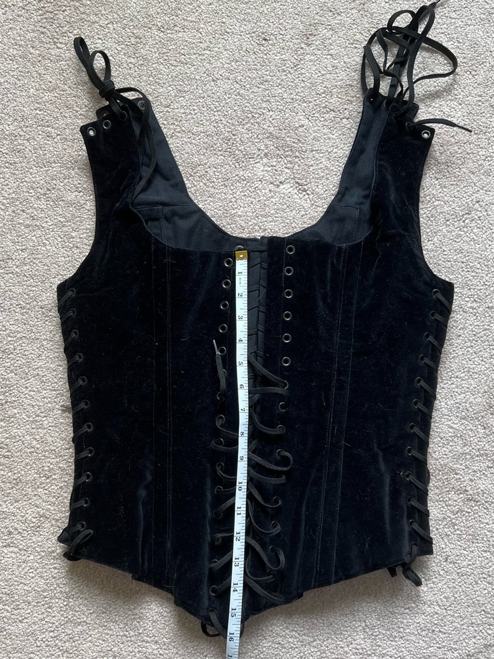 Black Lace-Up Velvet Bodice Corset Top - Picture 4 of 9